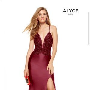 Alyce Paris Prom Dress size 00 new